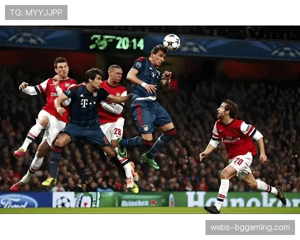 拜仁慕尼黑全队抵达伦敦，备战与阿森纳的首回合较量。